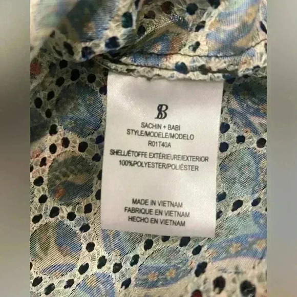 Sachin & Babi Musette Blouse Size Medium - Picture 9 of 9